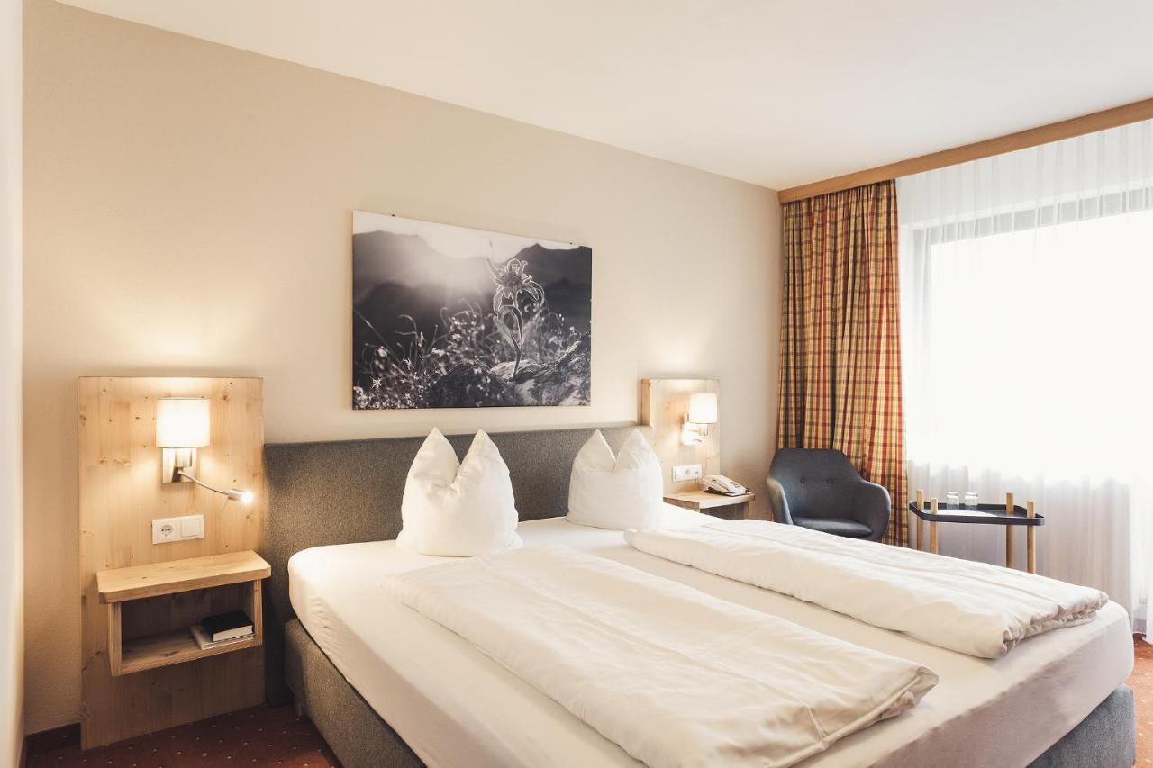 Hotel Johanna Mitten Im Oetztal Umhausen Eksteriør bilde