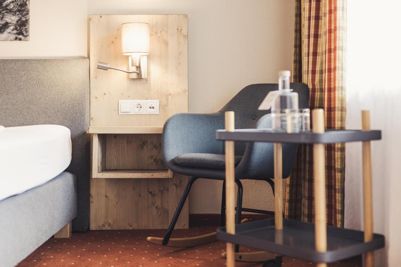 Hotel Johanna Mitten Im Oetztal Umhausen Eksteriør bilde