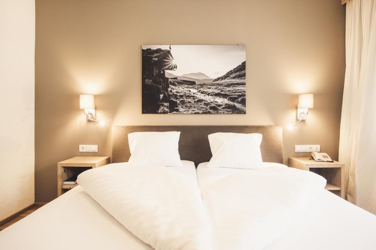 Hotel Johanna Mitten Im Oetztal Umhausen Eksteriør bilde